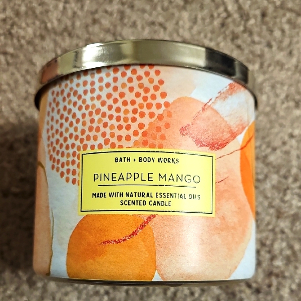 Bath & Body Works Pineapple Mango Candle